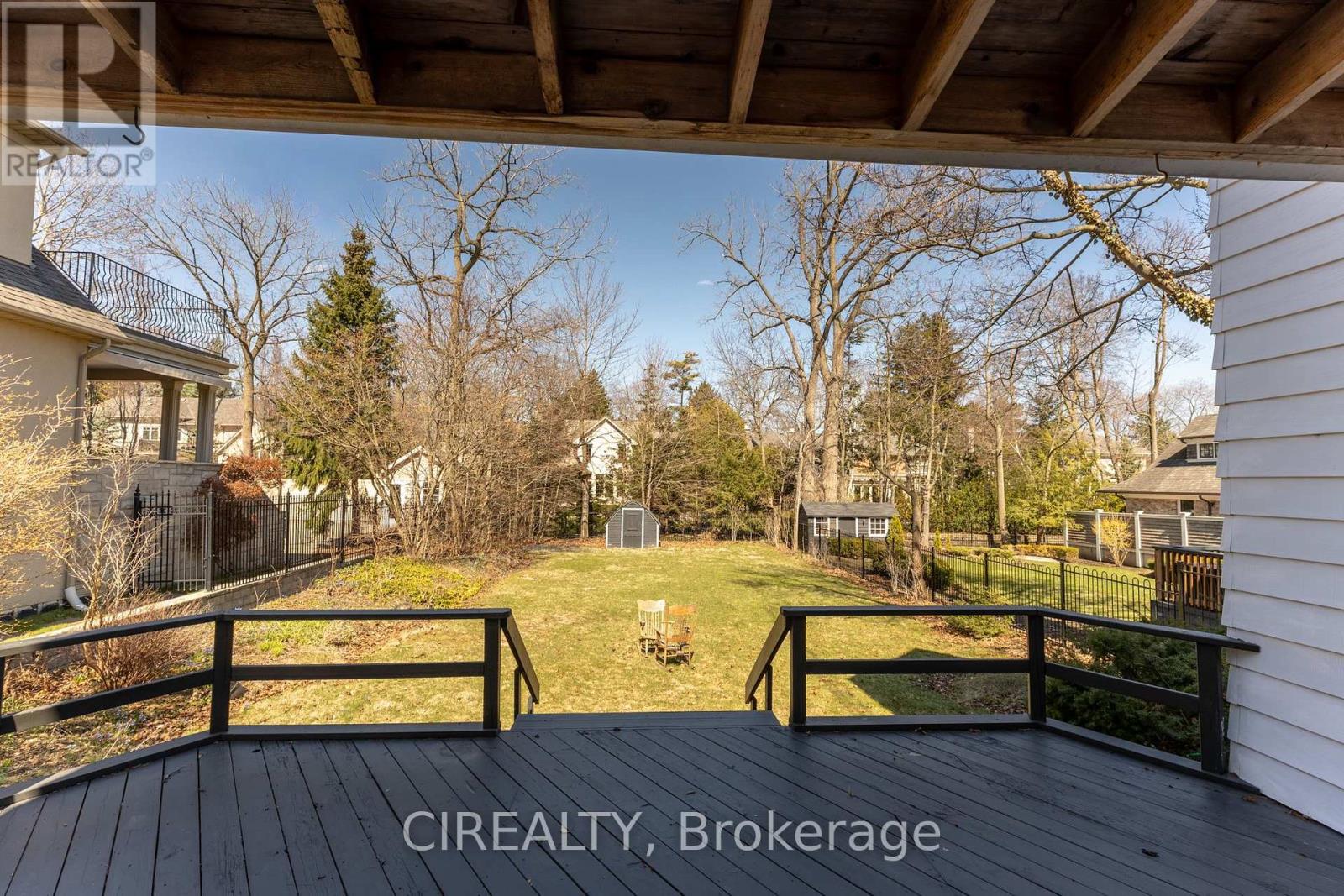 25 Howard Avenue, Oakville, Ontario  L6J 3Y2 - Photo 25 - W12988970