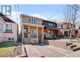 174 ROSETHORN AVENUE, Toronto, Ontario