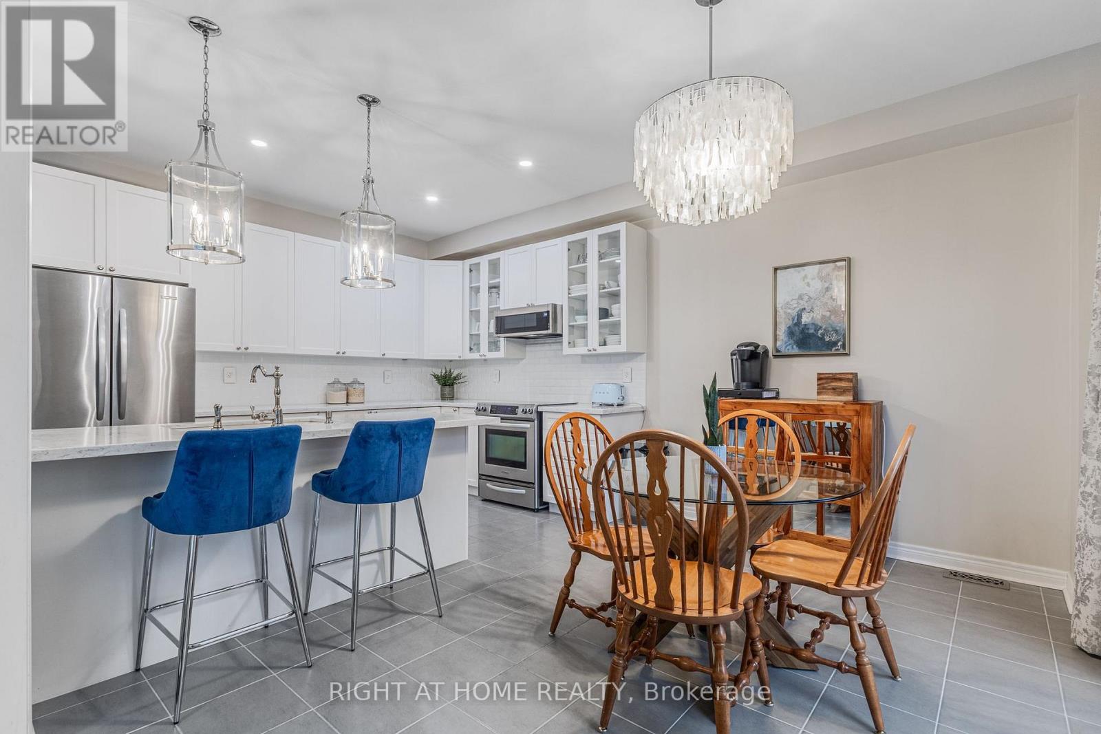 488 Mcgibbon Drive, Milton, Ontario  L9T 8T7 - Photo 13 - W12989010