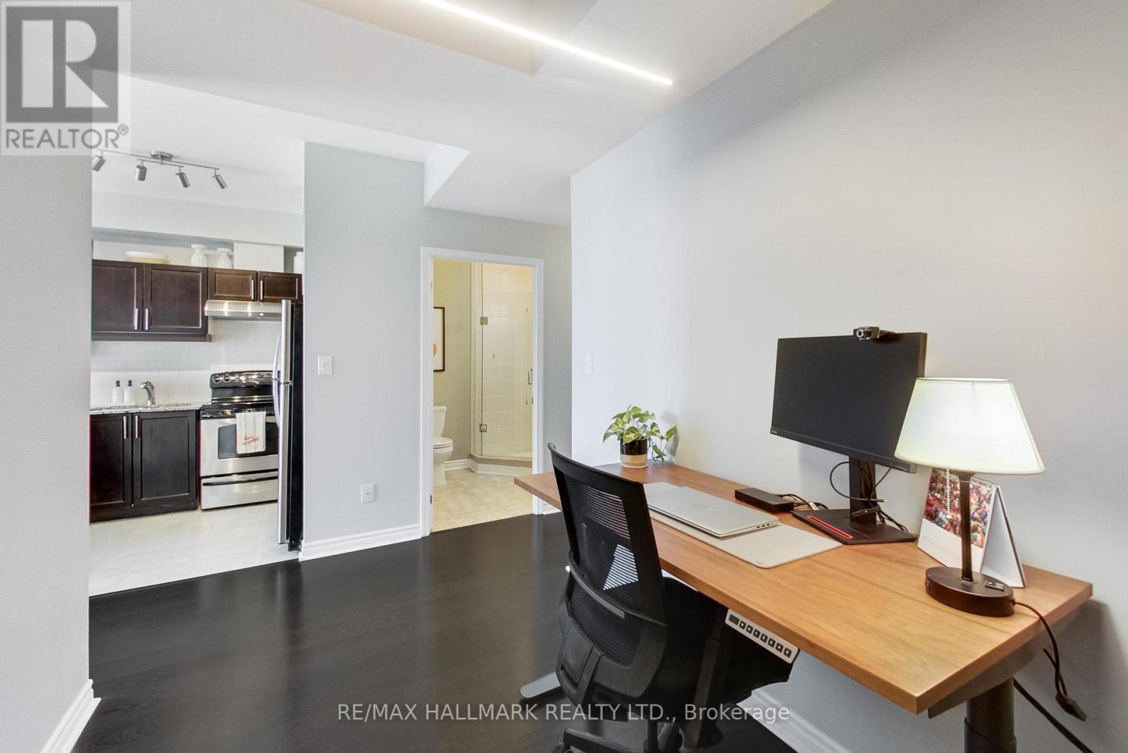 1301 - 3865 Lake Shore Boulevard W, Toronto, Ontario  M8W 0A2 - Photo 19 - W12989058