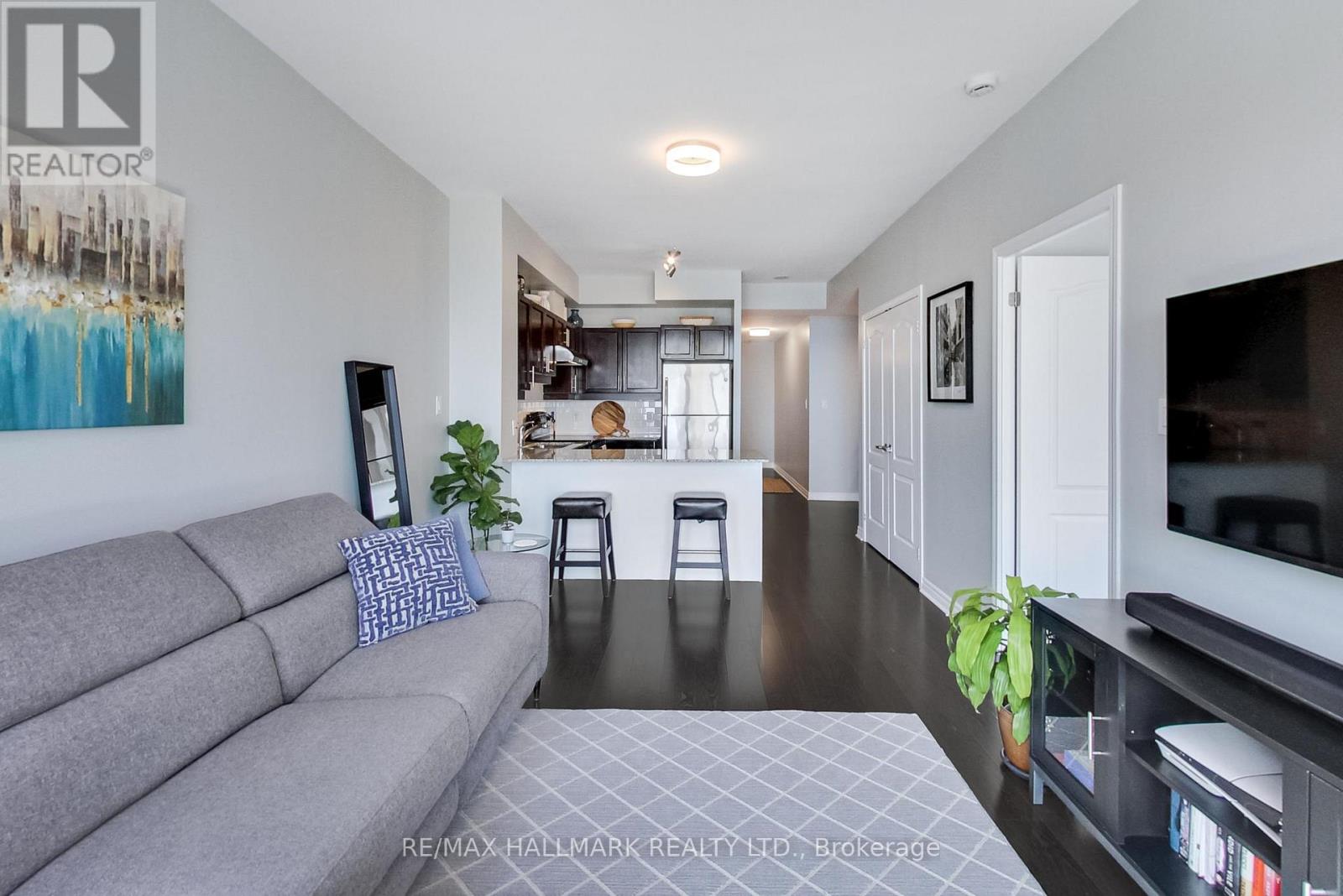 1301 - 3865 Lake Shore Boulevard W, Toronto, Ontario  M8W 0A2 - Photo 7 - W12989058