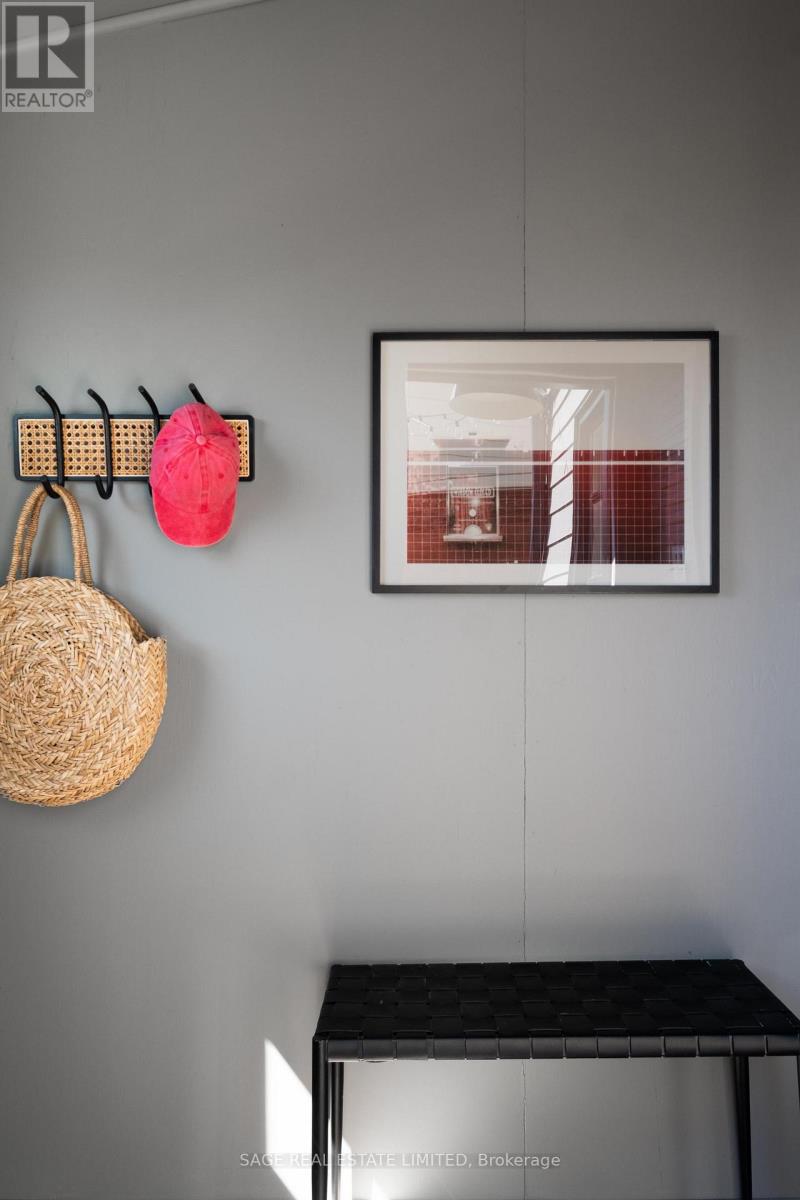 178 Prescott Avenue, Toronto, Ontario  M6N 3H1 - Photo 19 - W12989074