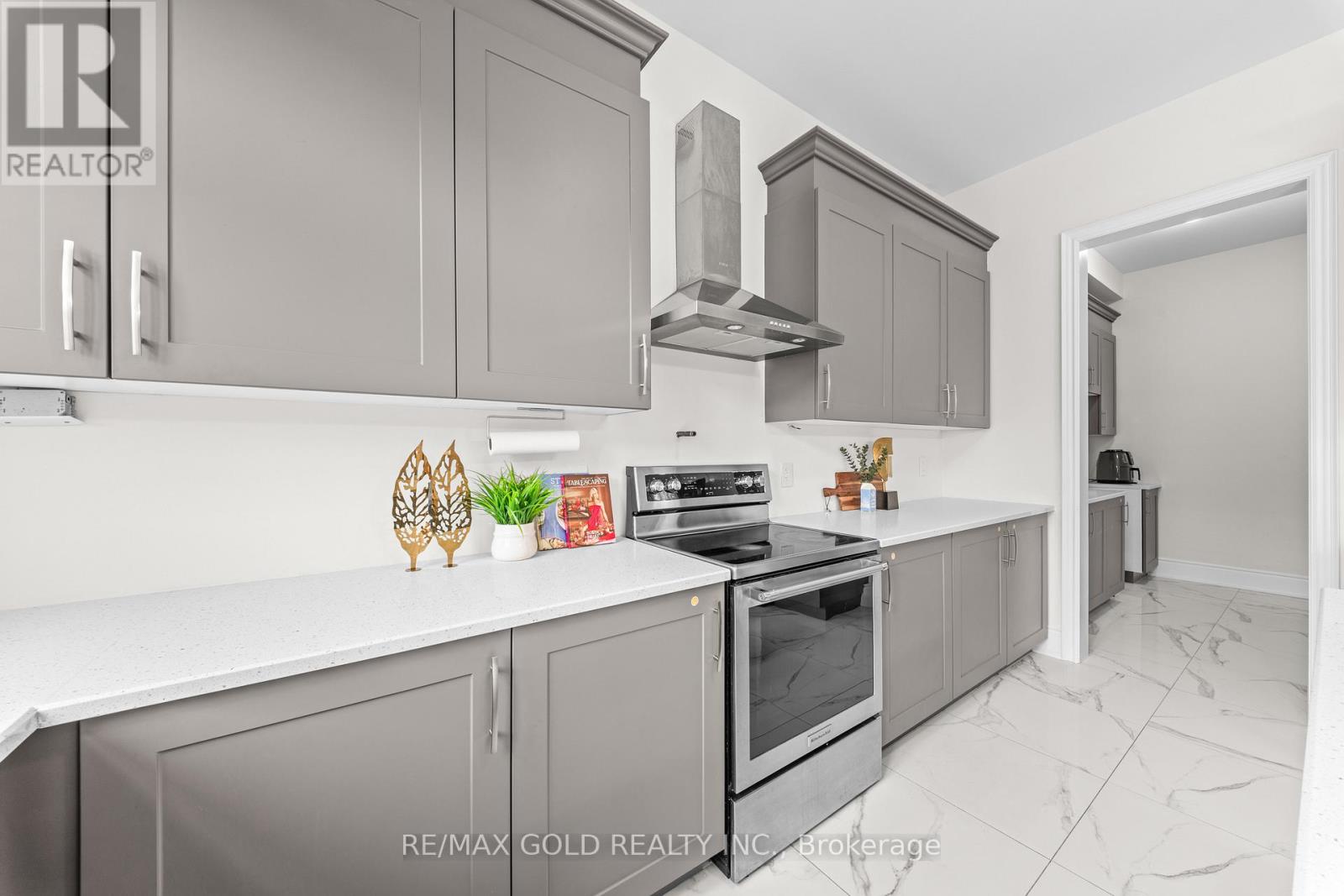 41 Daisy Meadow Crescent, Caledon, Ontario  L7C 4G3 - Photo 14 - W12989080