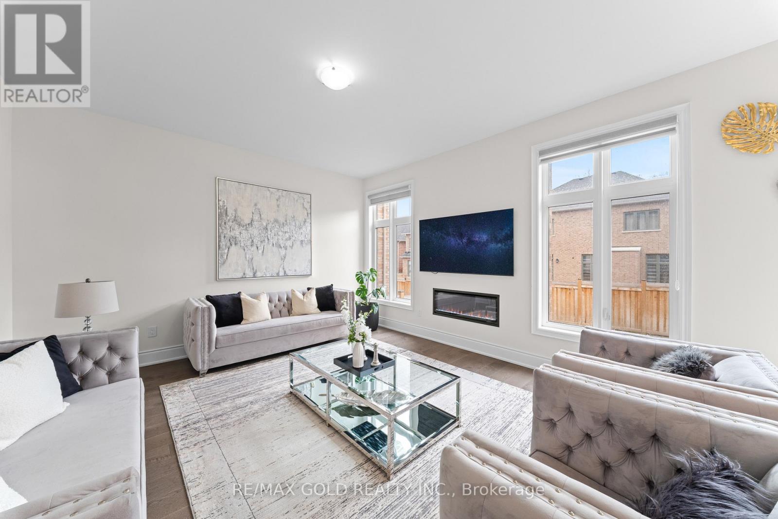 41 Daisy Meadow Crescent, Caledon, Ontario  L7C 4G3 - Photo 19 - W12989080