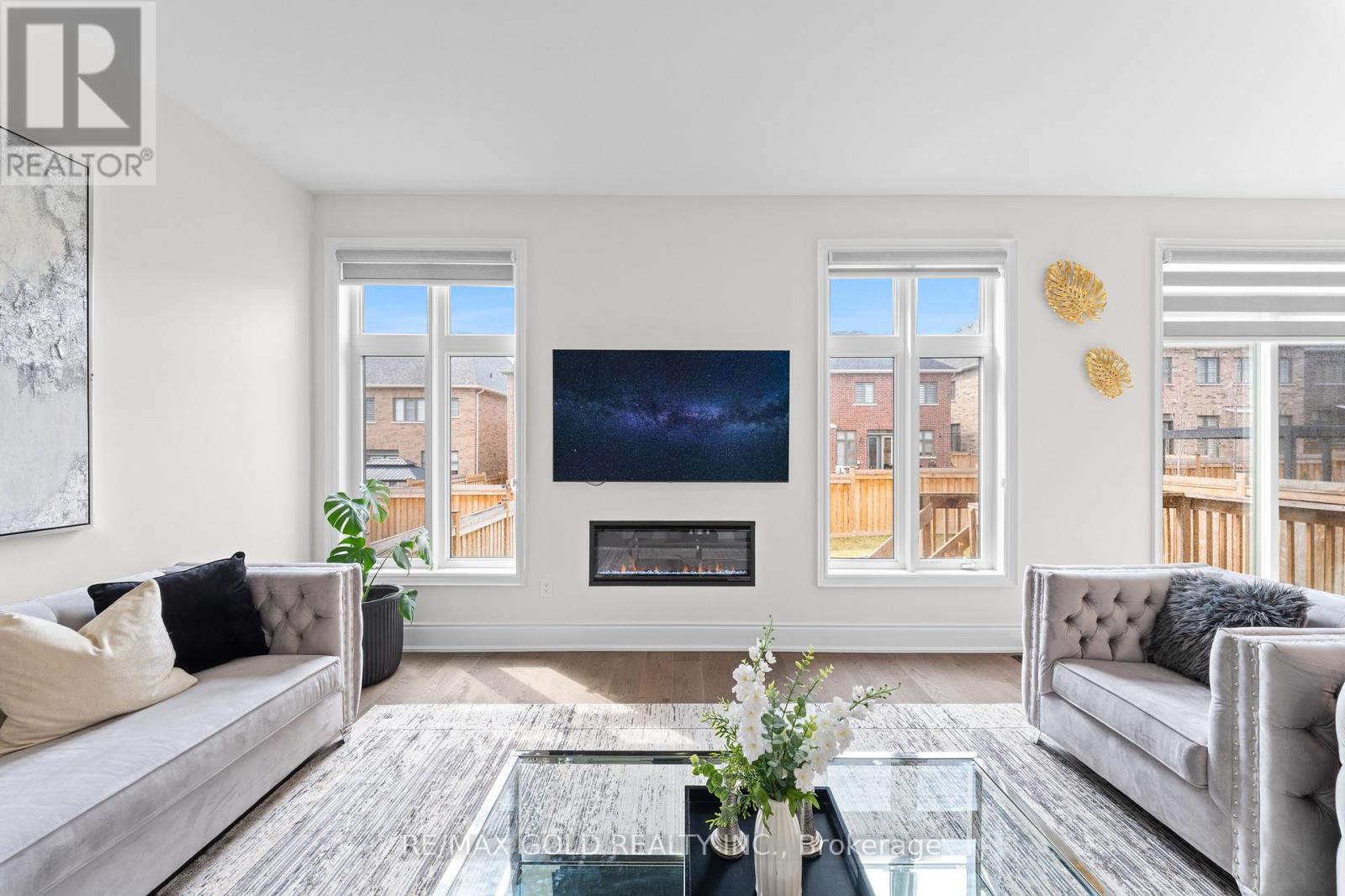 41 Daisy Meadow Crescent, Caledon, Ontario  L7C 4G3 - Photo 22 - W12989080