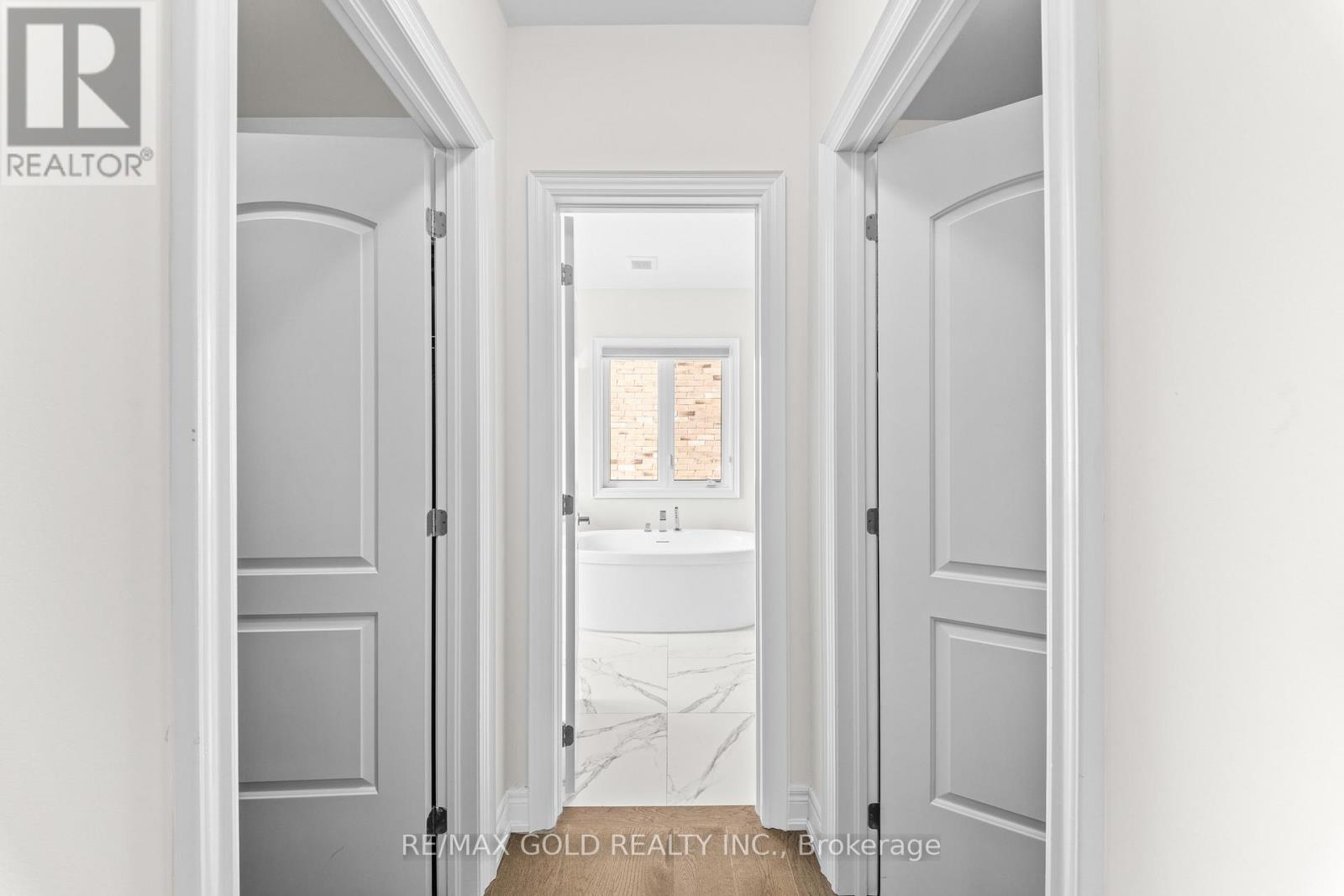 41 Daisy Meadow Crescent, Caledon, Ontario  L7C 4G3 - Photo 29 - W12989080