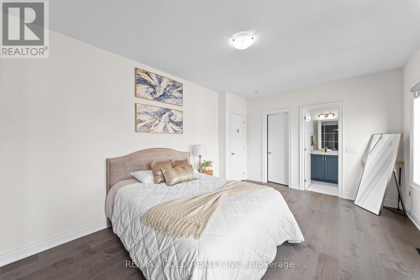 41 Daisy Meadow Crescent, Caledon, Ontario  L7C 4G3 - Photo 32 - W12989080