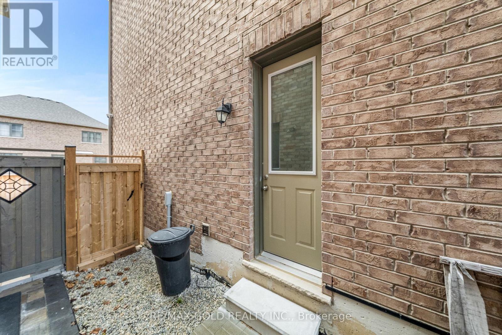 41 Daisy Meadow Crescent, Caledon, Ontario  L7C 4G3 - Photo 41 - W12989080