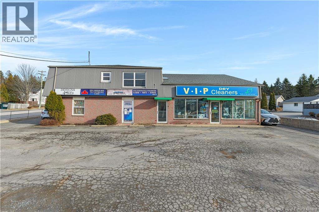 2 Parkdale Avenue, Rothesay, New Brunswick  E2E 2N7 - Photo 2 - NB136732