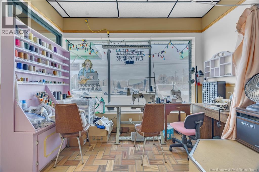 2 Parkdale Avenue, Rothesay, New Brunswick  E2E 2N7 - Photo 3 - NB136714