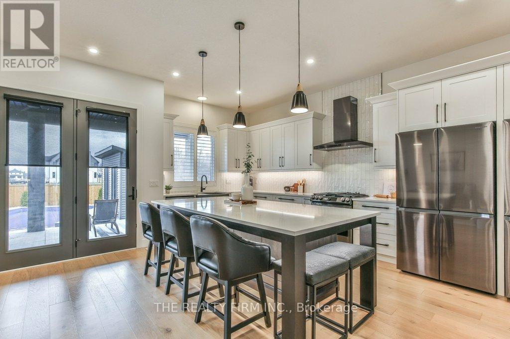 4 Sycamore Road, Southwold (Talbotville), Ontario  N5P 0G6 - Photo 12 - X12989094