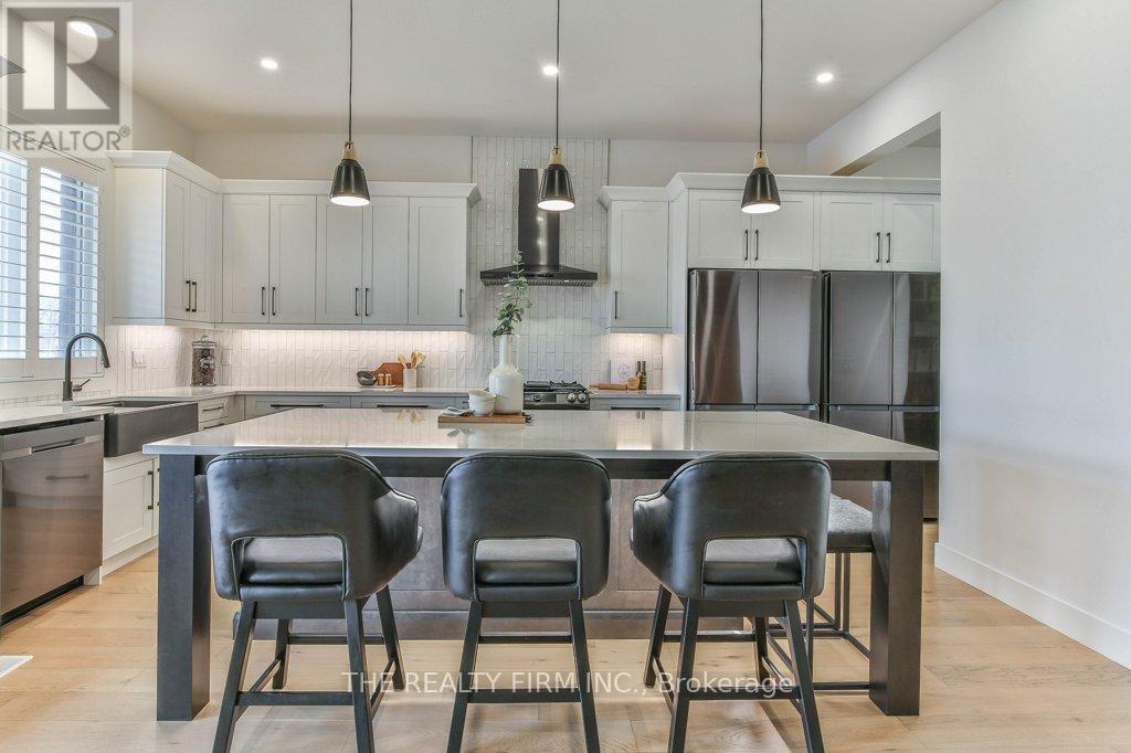 4 Sycamore Road, Southwold (Talbotville), Ontario  N5P 0G6 - Photo 15 - X12989094