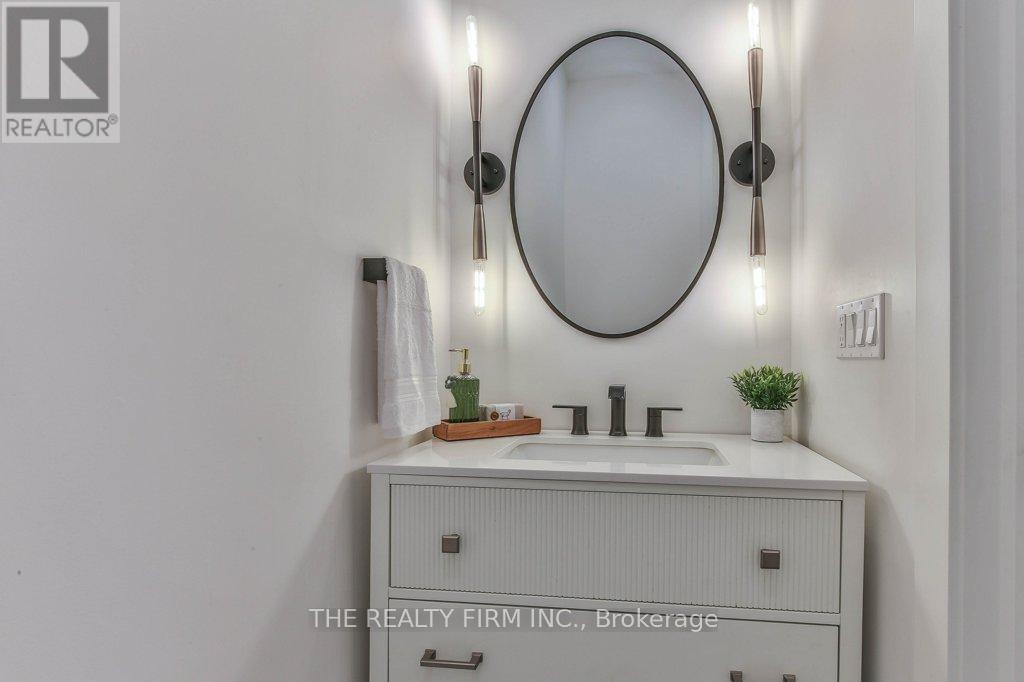 4 Sycamore Road, Southwold (Talbotville), Ontario  N5P 0G6 - Photo 18 - X12989094