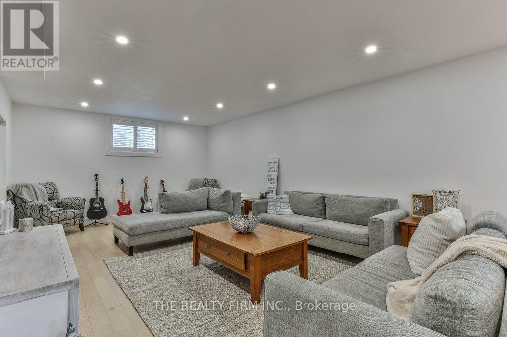 4 Sycamore Road, Southwold (Talbotville), Ontario  N5P 0G6 - Photo 37 - X12989094