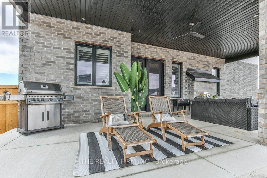 4 Sycamore Road, Southwold (Talbotville), Ontario  N5P 0G6 - Photo 48 - X12989094