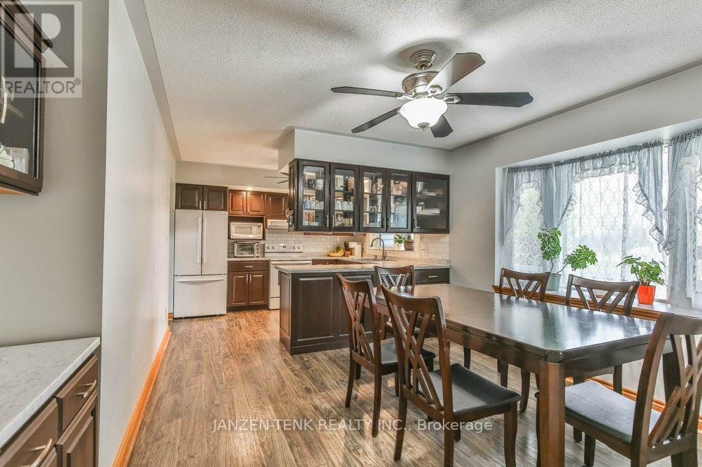 273 Main Street, Norfolk (Courtland), Ontario  N0J 1E0 - Photo 14 - X12989108