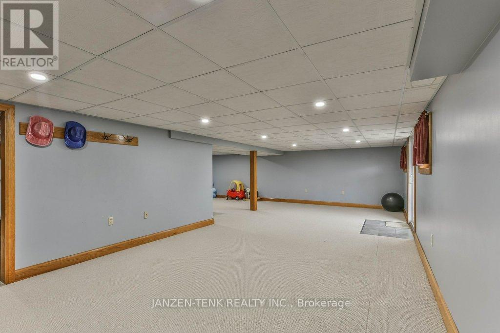 273 Main Street, Norfolk (Courtland), Ontario  N0J 1E0 - Photo 25 - X12989108