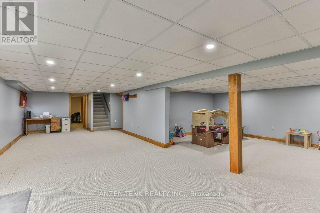 273 Main Street, Norfolk (Courtland), Ontario  N0J 1E0 - Photo 26 - X12989108