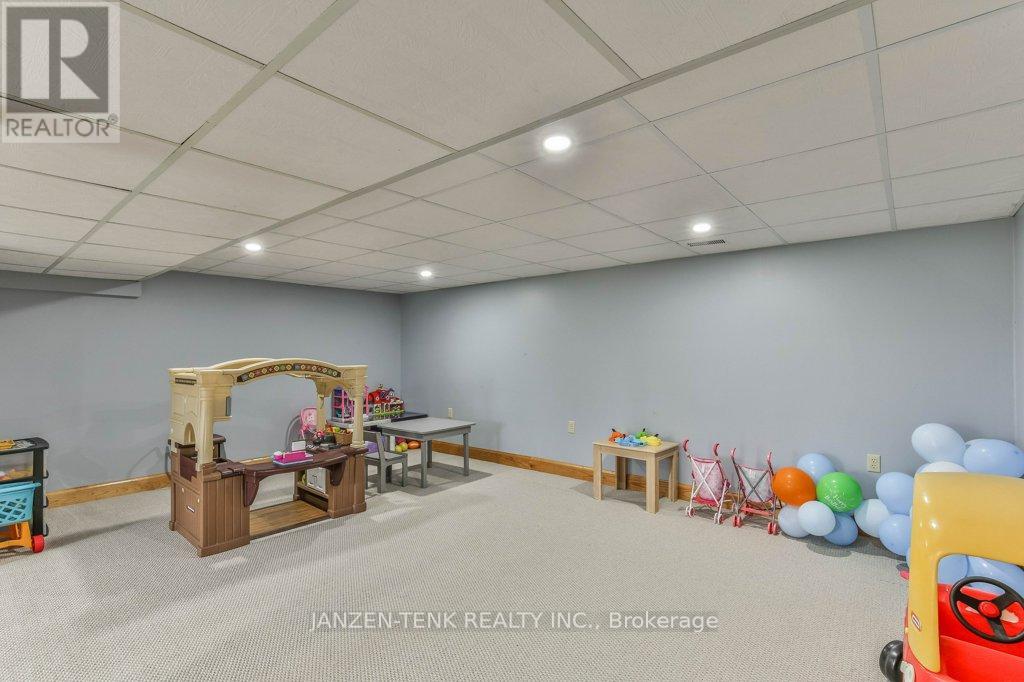 273 Main Street, Norfolk (Courtland), Ontario  N0J 1E0 - Photo 29 - X12989108