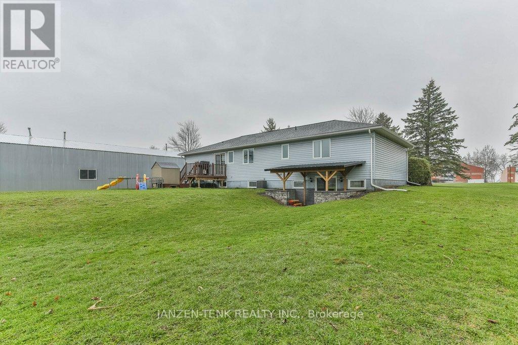 273 Main Street, Norfolk (Courtland), Ontario  N0J 1E0 - Photo 35 - X12989108