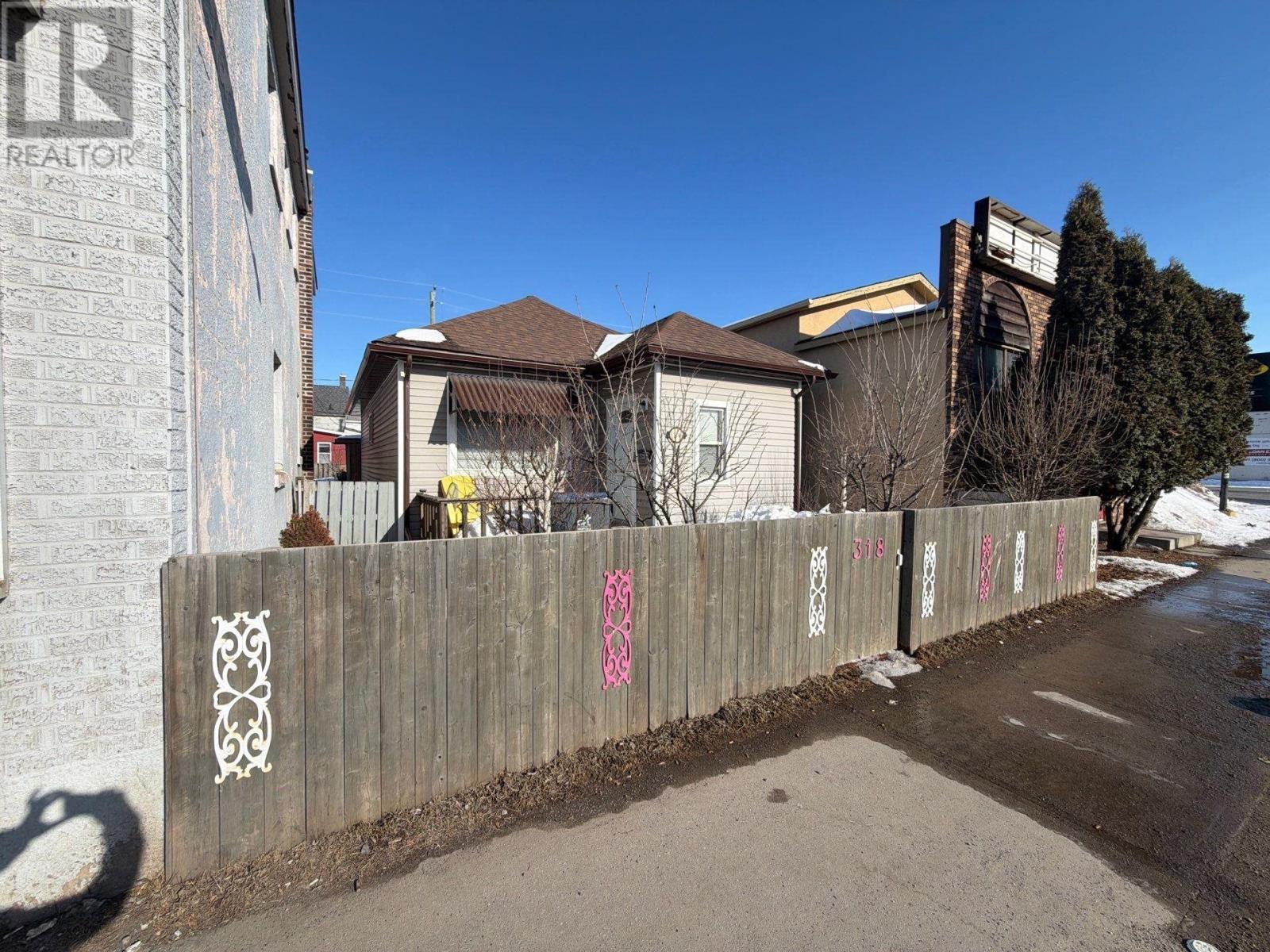 318 May St N, Thunder Bay, Ontario  P7C 3P9 - Photo 3 - TB2600640