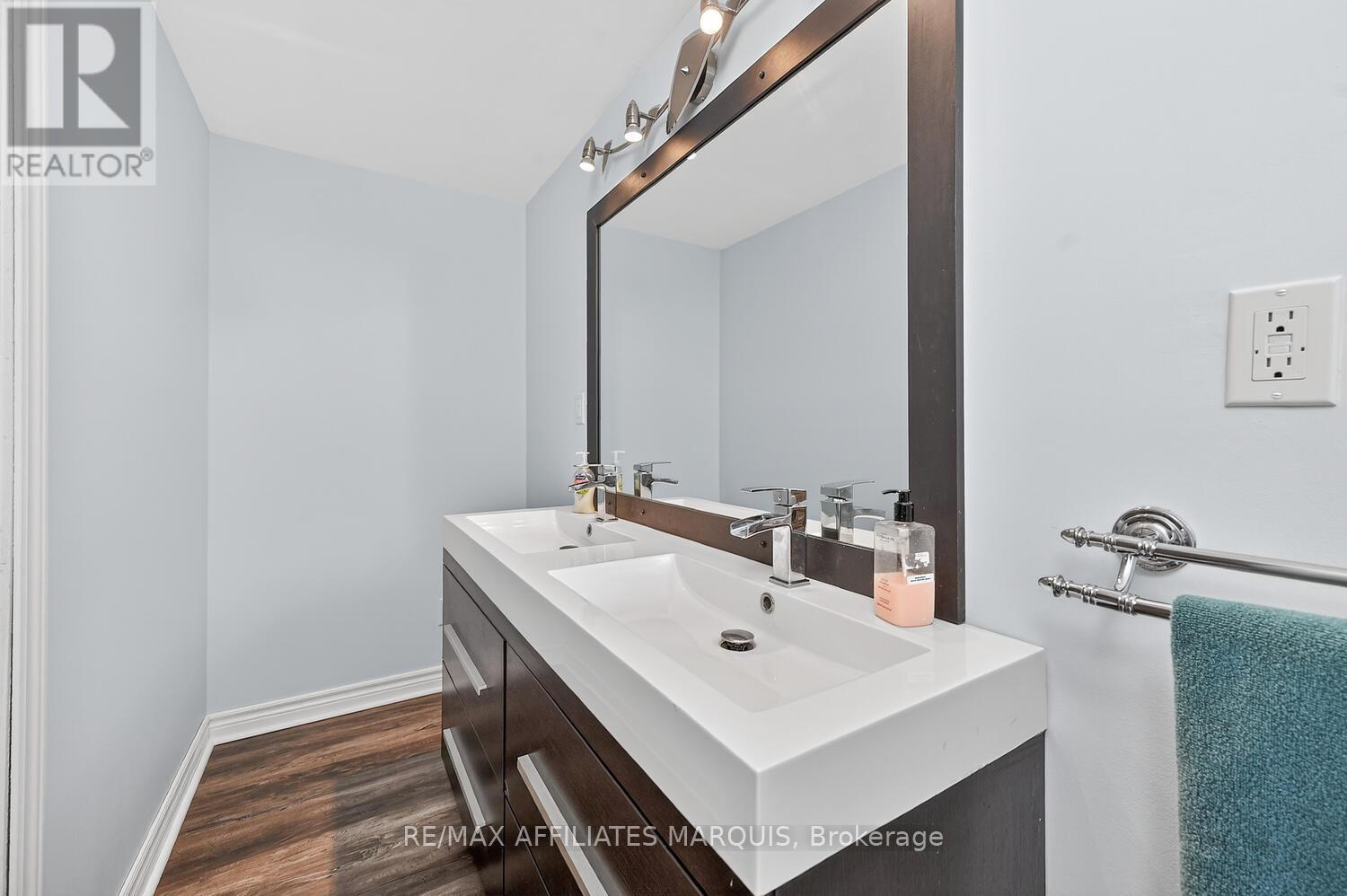 39 Golf Club Road, Rideau Lakes, Ontario  K7A 4S5 - Photo 36 - X12989106