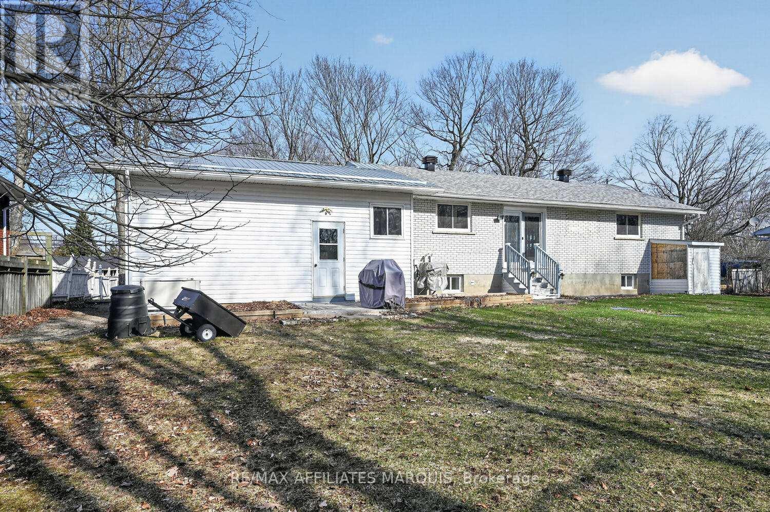 39 Golf Club Road, Rideau Lakes, Ontario  K7A 4S5 - Photo 41 - X12989106