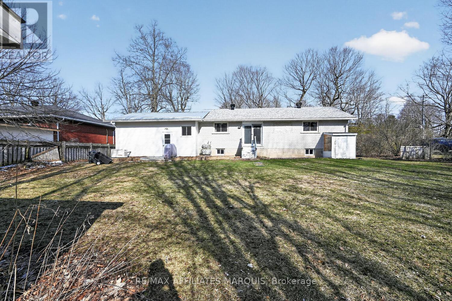 39 Golf Club Road, Rideau Lakes, Ontario  K7A 4S5 - Photo 42 - X12989106