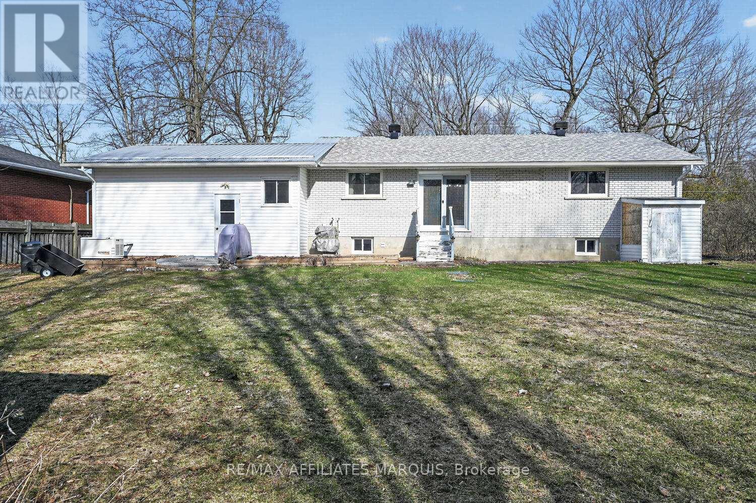 39 Golf Club Road, Rideau Lakes, Ontario  K7A 4S5 - Photo 43 - X12989106