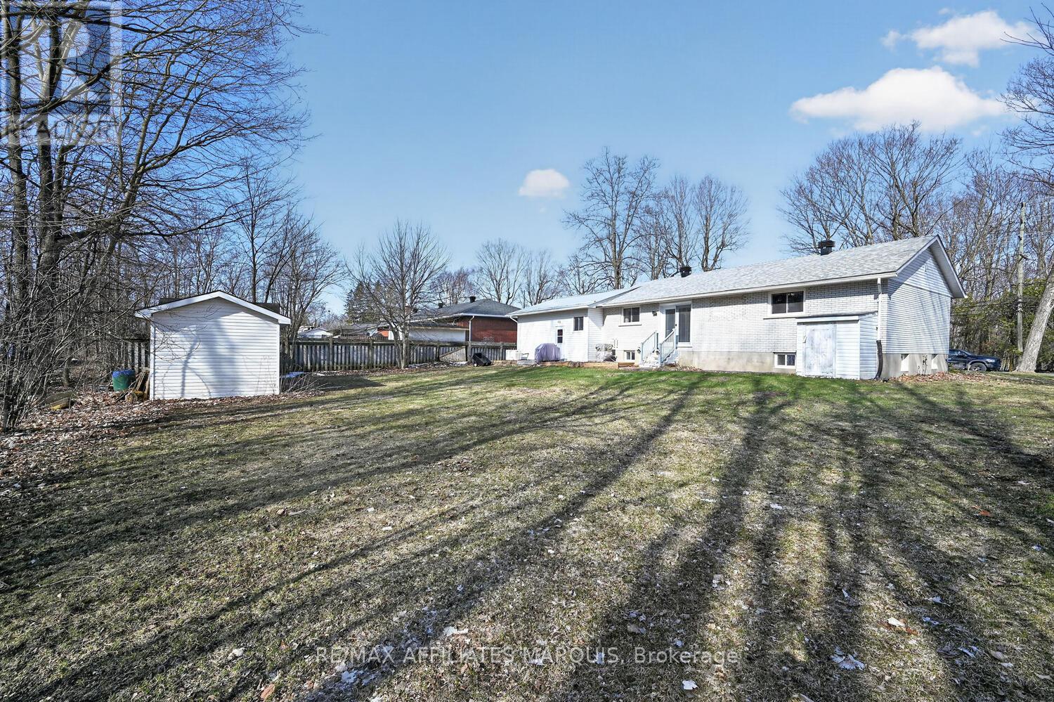 39 Golf Club Road, Rideau Lakes, Ontario  K7A 4S5 - Photo 44 - X12989106