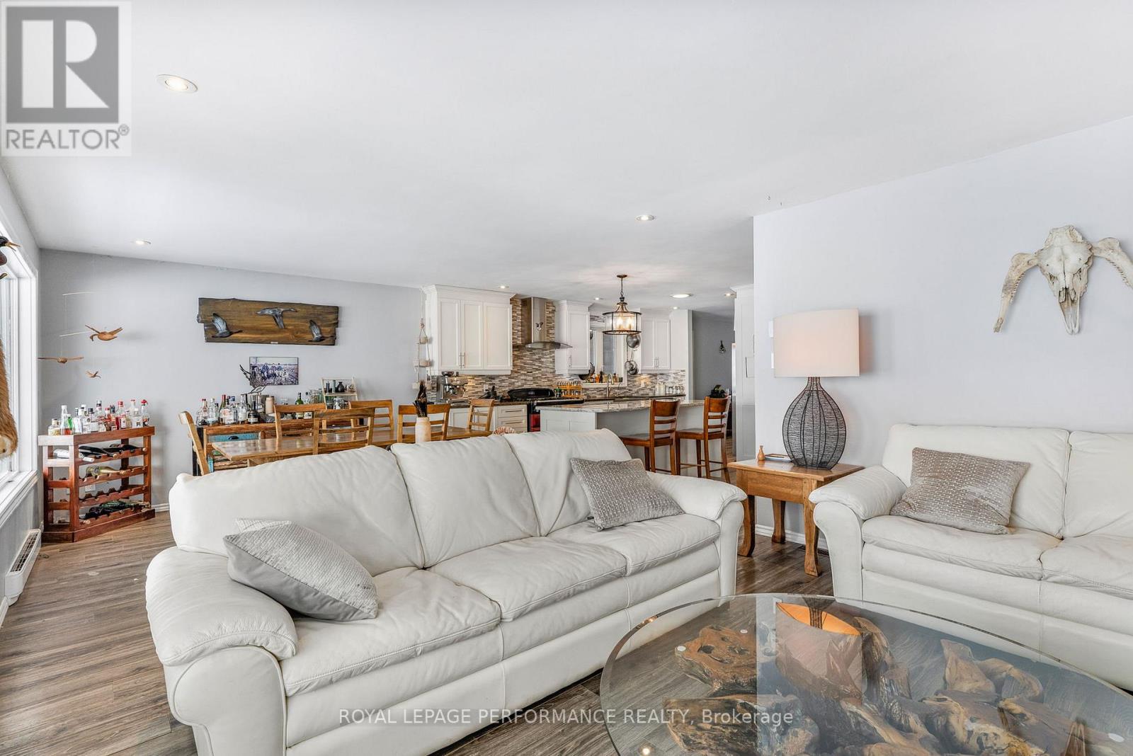 922 Lalonde Road, Champlain, Ontario K0B 1K0 - Photo 16 - X12631138