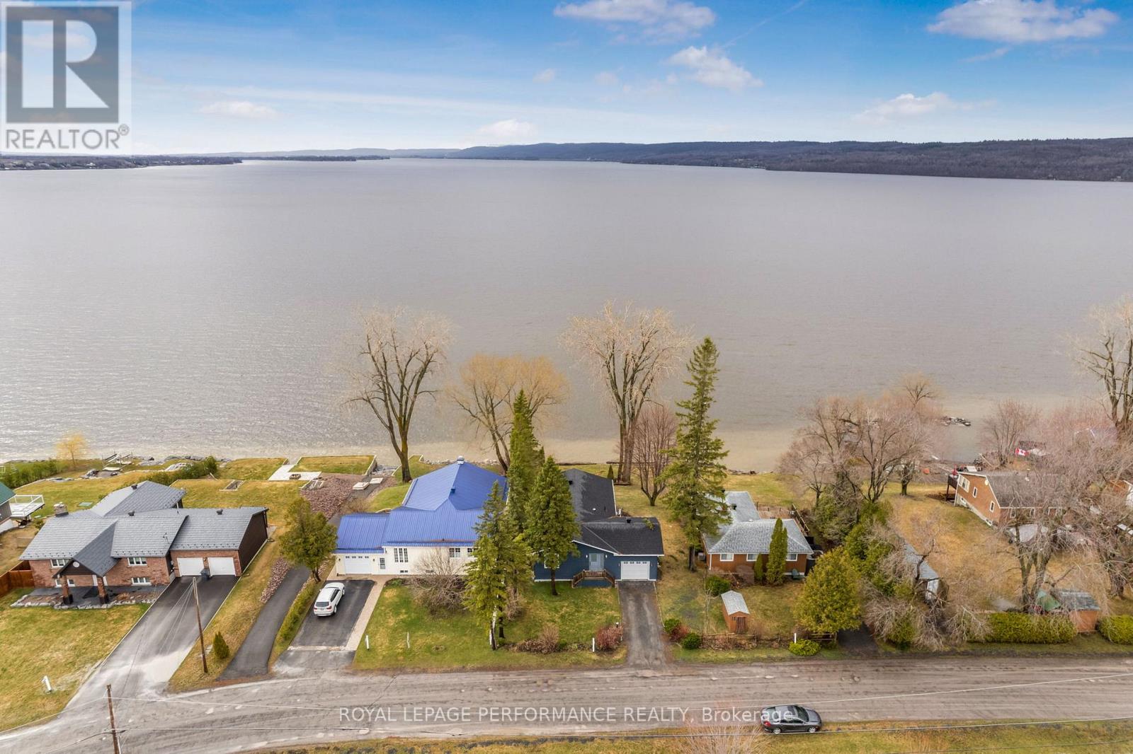 922 Lalonde Road, Champlain, Ontario K0B 1K0 - Photo 7 - X12631138