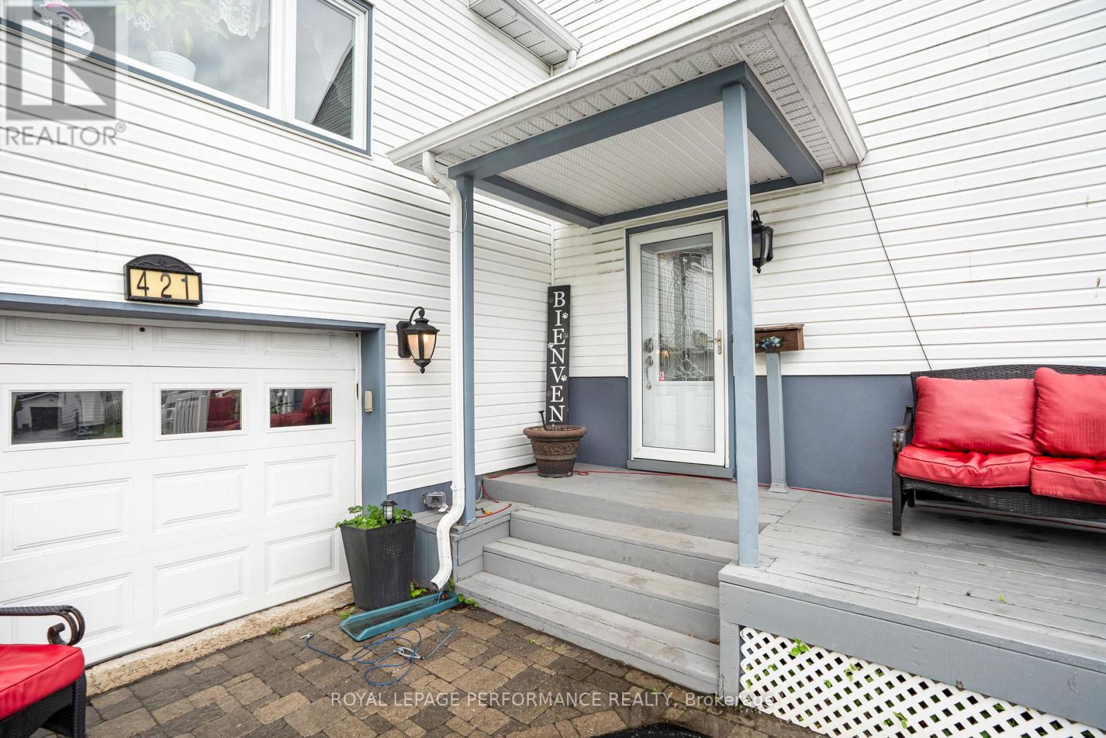 421-423 Garneau Street, Hawkesbury, Ontario  K6A 1M6 - Photo 3 - X12800604