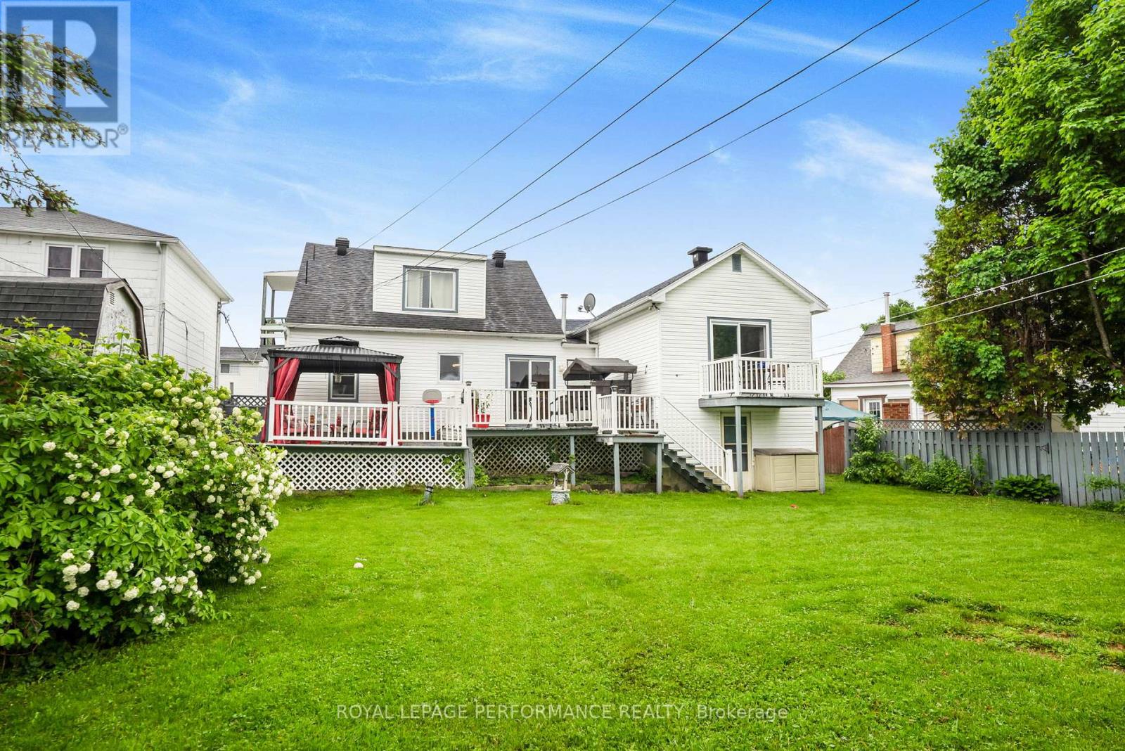 421-423 Garneau Street, Hawkesbury, Ontario  K6A 1M6 - Photo 4 - X12800604