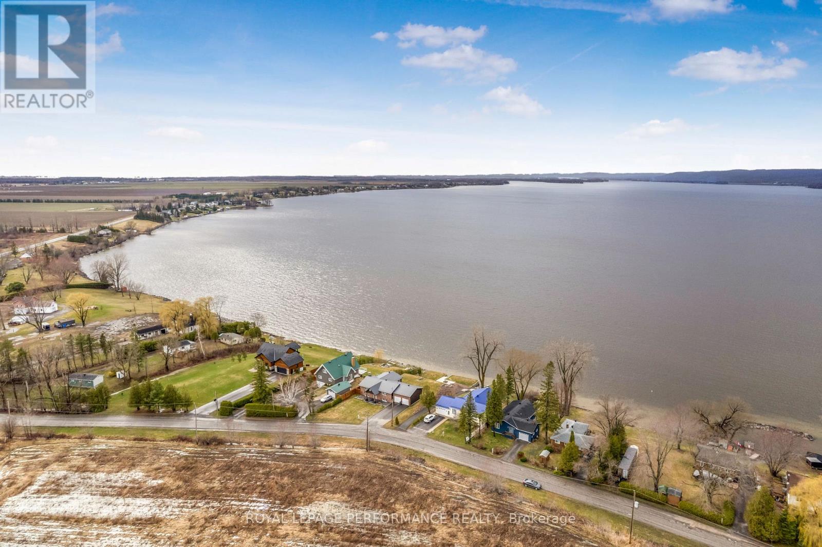 922 Lalonde Road, Champlain, Ontario K0B 1K0 - Photo 8 - X12631138