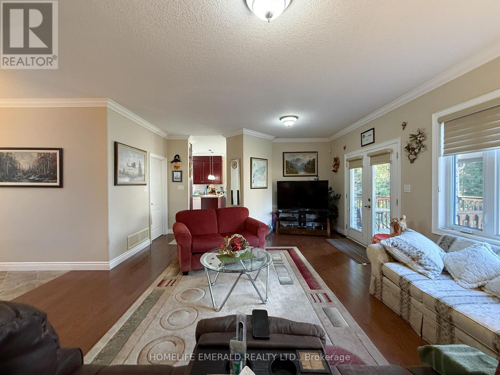 17 Tree Top Street, Essa (Angus), Ontario  L0M 1B2 - Photo 12 - N12585604