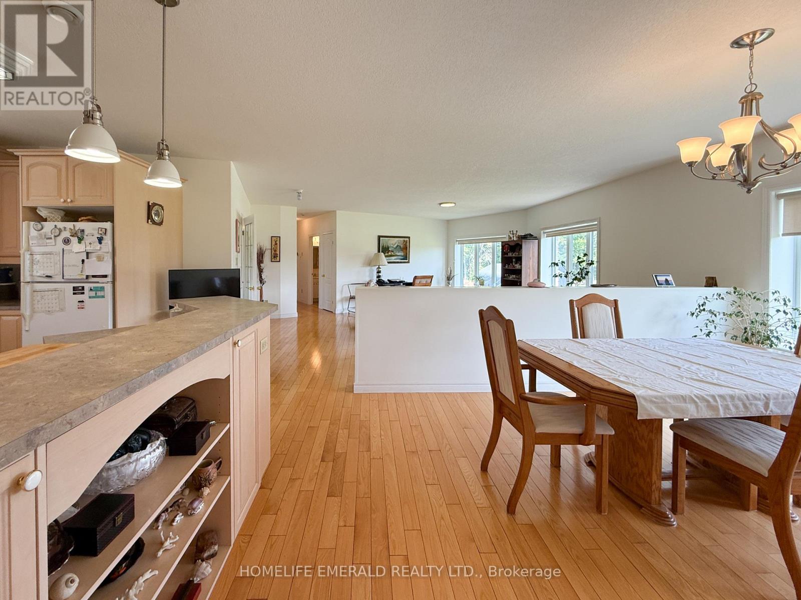 3175 3/4 Concession, Clearview, Ontario  L0M 1N0 - Photo 14 - S12830720