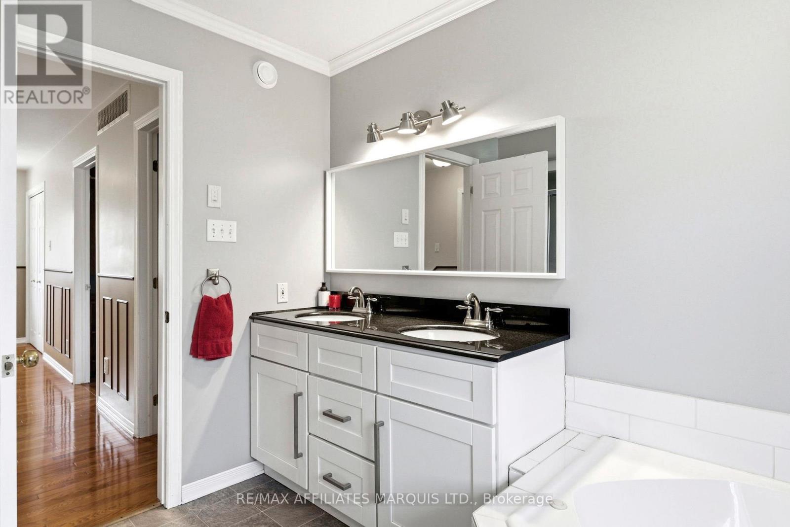 4720 O'keefe Road, South Stormont, Ontario  K0C 2A0 - Photo 23 - X12989120