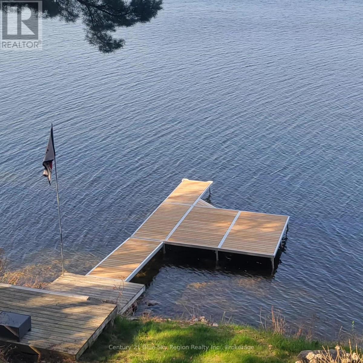 355 Anita Avenue, North Bay, Ontario  P1C 0A8 - Photo 3 - X12909496