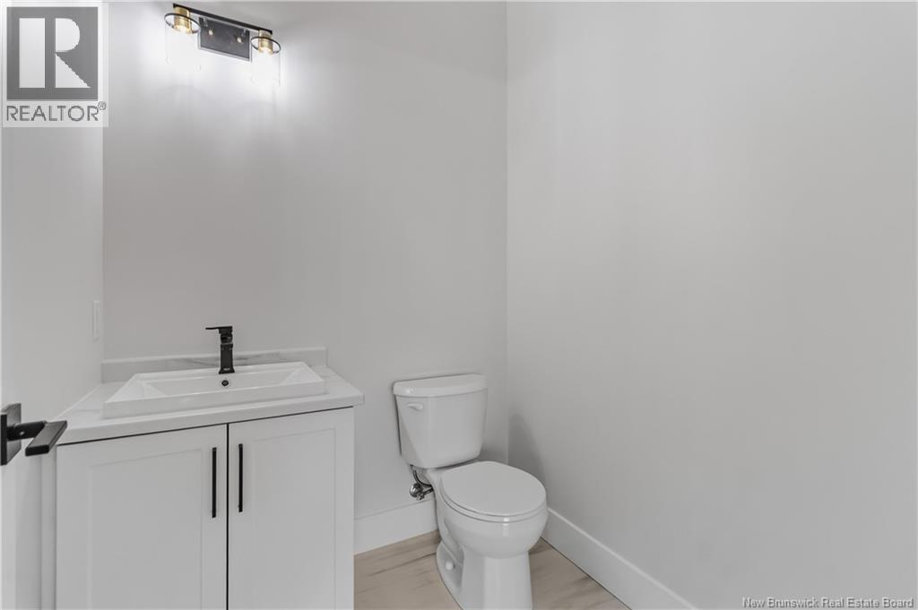 84 Twin Oaks Drive, Moncton, New Brunswick  E1G 0A1 - Photo 17 - NB136748