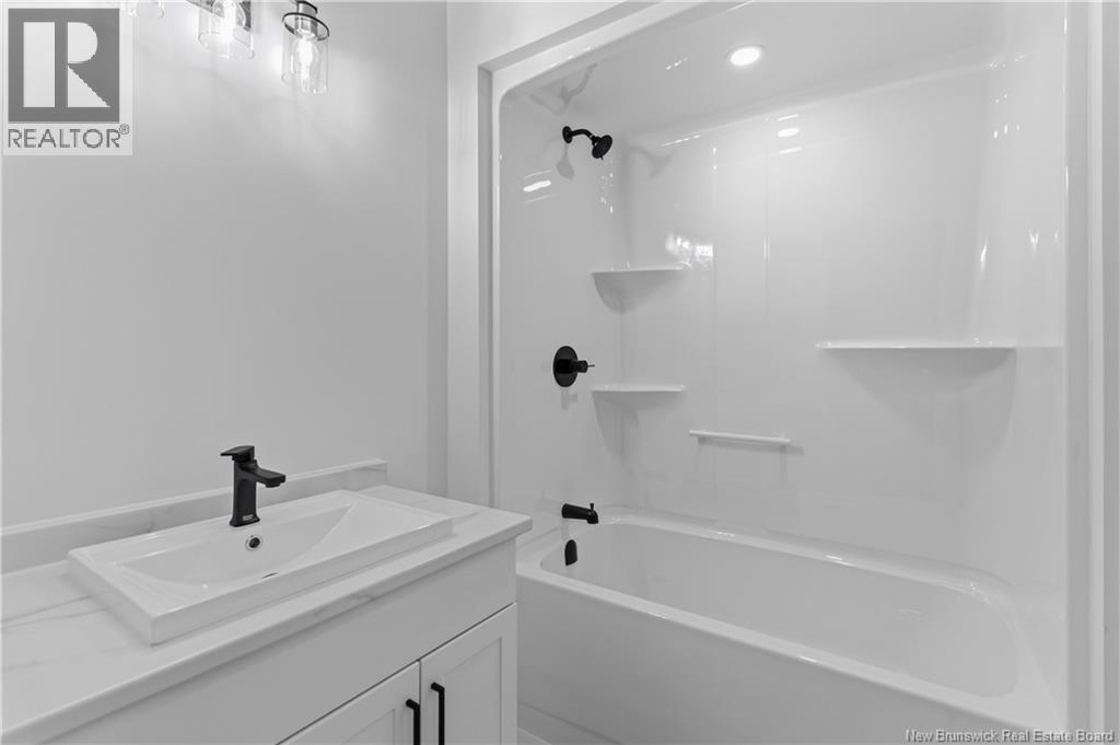 84 Twin Oaks Drive, Moncton, New Brunswick  E1G 0A1 - Photo 25 - NB136748