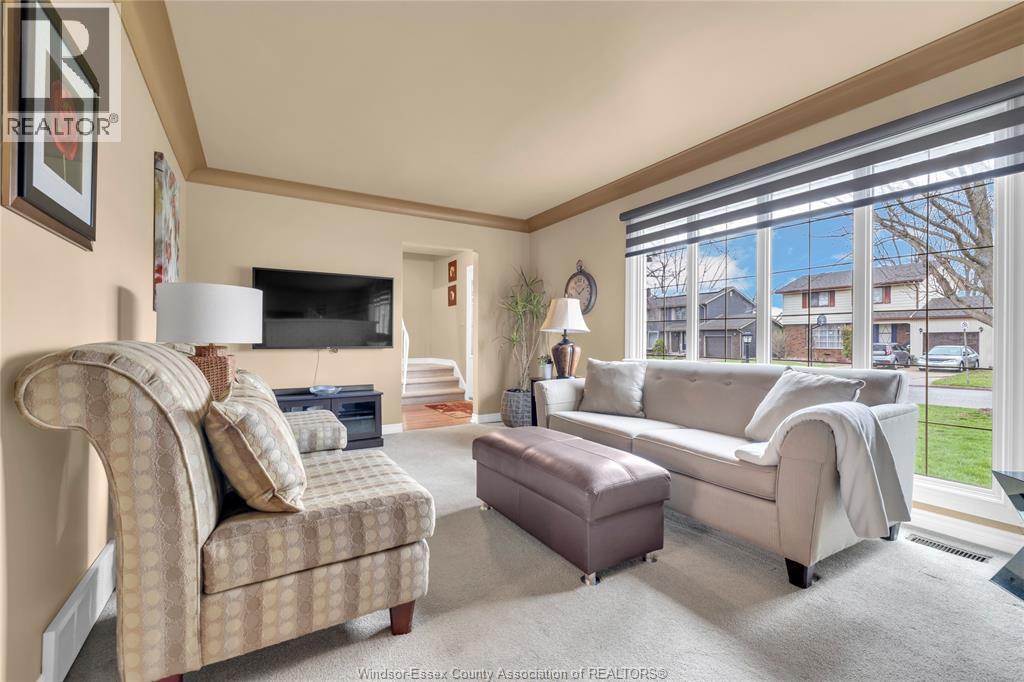 1151 Coventry Court, Windsor, Ontario  N8S 2W8 - Photo 3 - 26007845