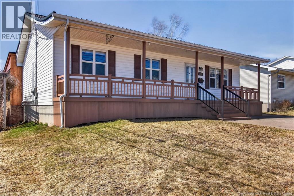 338 Ste Croix Street, Dieppe, New Brunswick  E1A 1Y7 - Photo 3 - NB132374