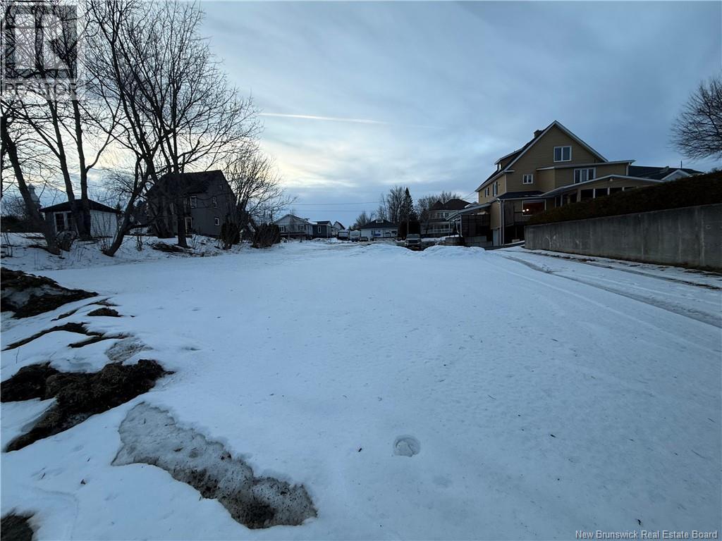 283-285-287 Basin Street, Grand-Sault/grand Falls, New Brunswick  E3Z 2J2 - Photo 9 - NB136956