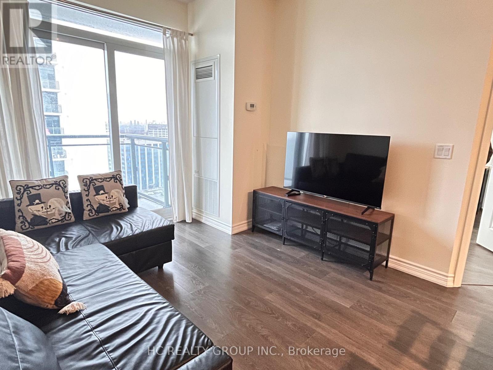 1907 - 50 Ann O'reilly Road, Toronto, Ontario  M2J 0C9 - Photo 5 - C12989100