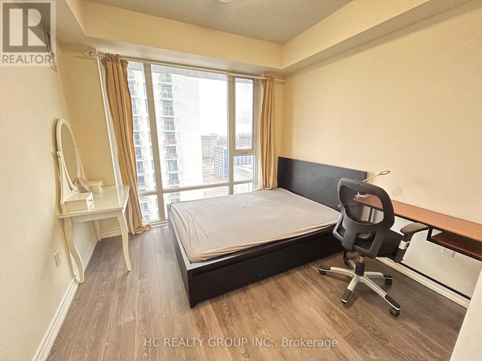 1907 - 50 Ann O'reilly Road, Toronto, Ontario  M2J 0C9 - Photo 6 - C12989100