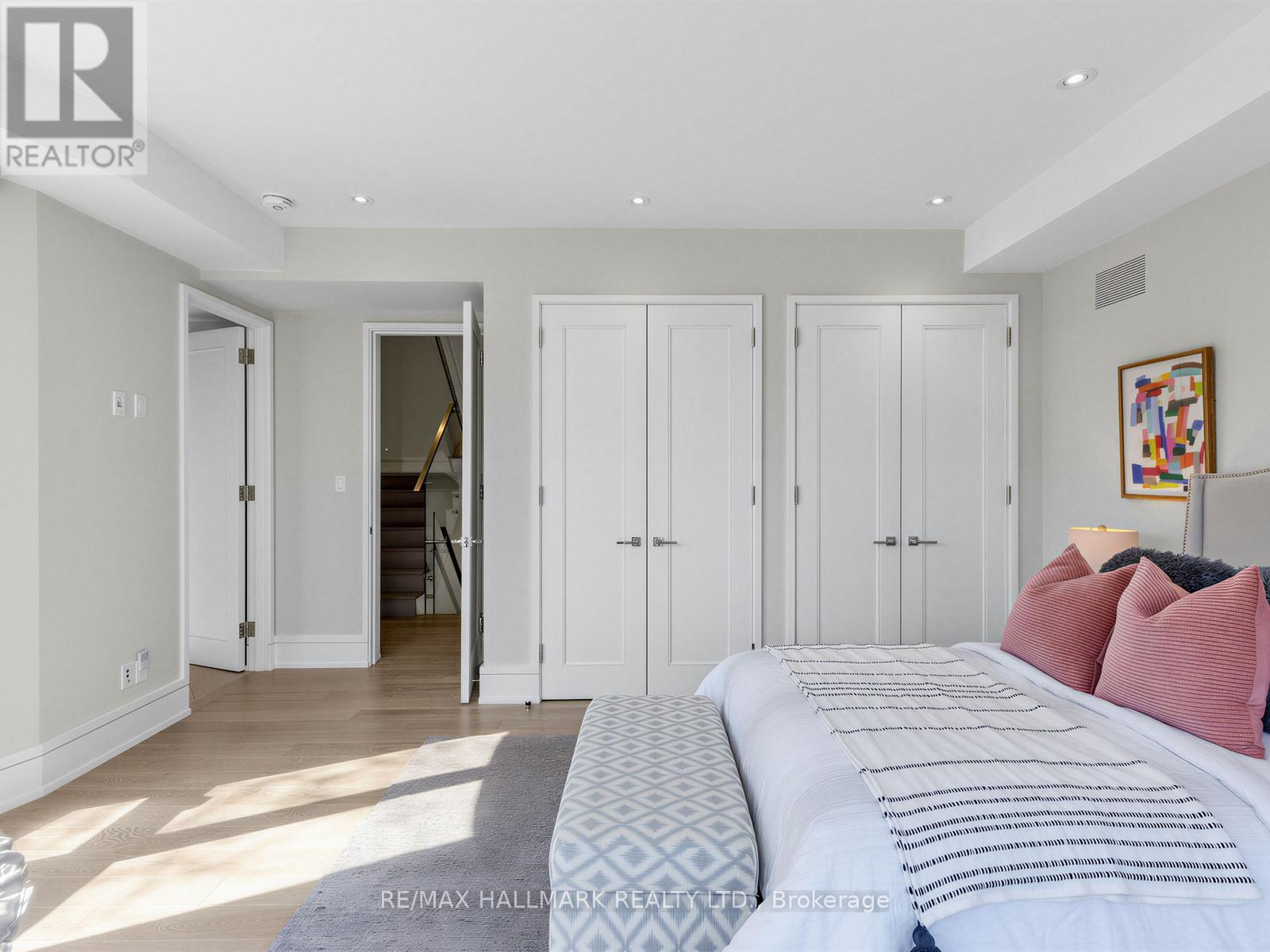 1 Thurloe Avenue, Toronto, Ontario  M4S 0B4 - Photo 17 - C12989118