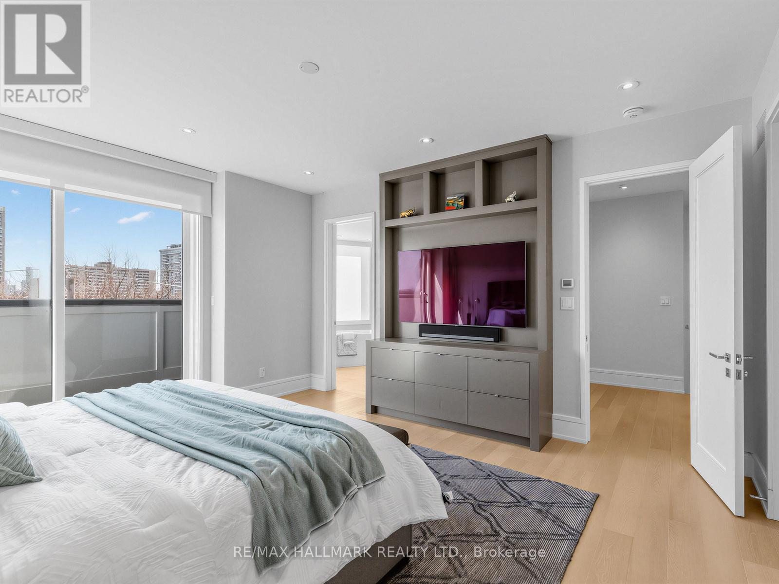 1 Thurloe Avenue, Toronto, Ontario  M4S 0B4 - Photo 25 - C12989118