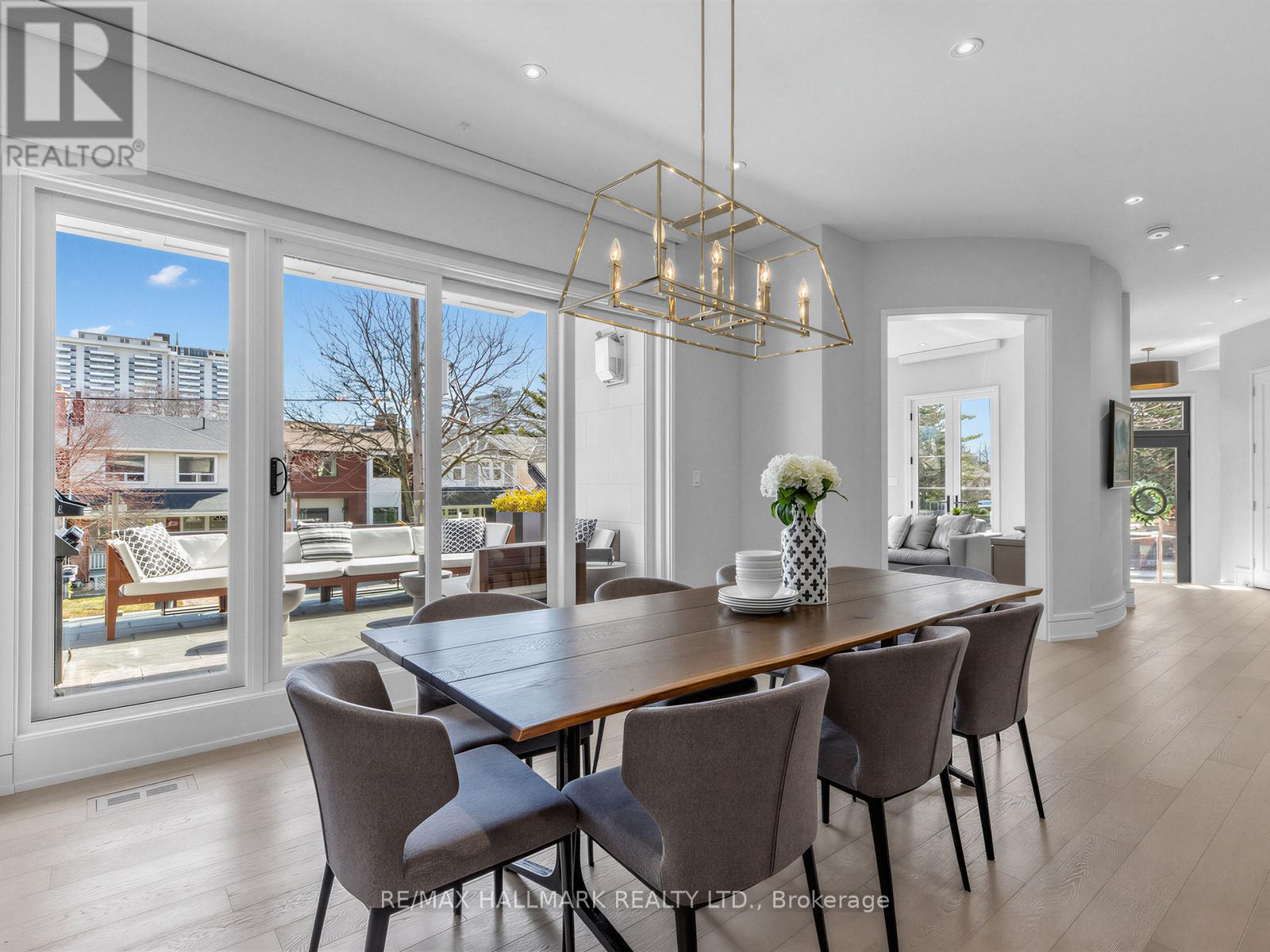 1 Thurloe Avenue, Toronto, Ontario  M4S 0B4 - Photo 5 - C12989118