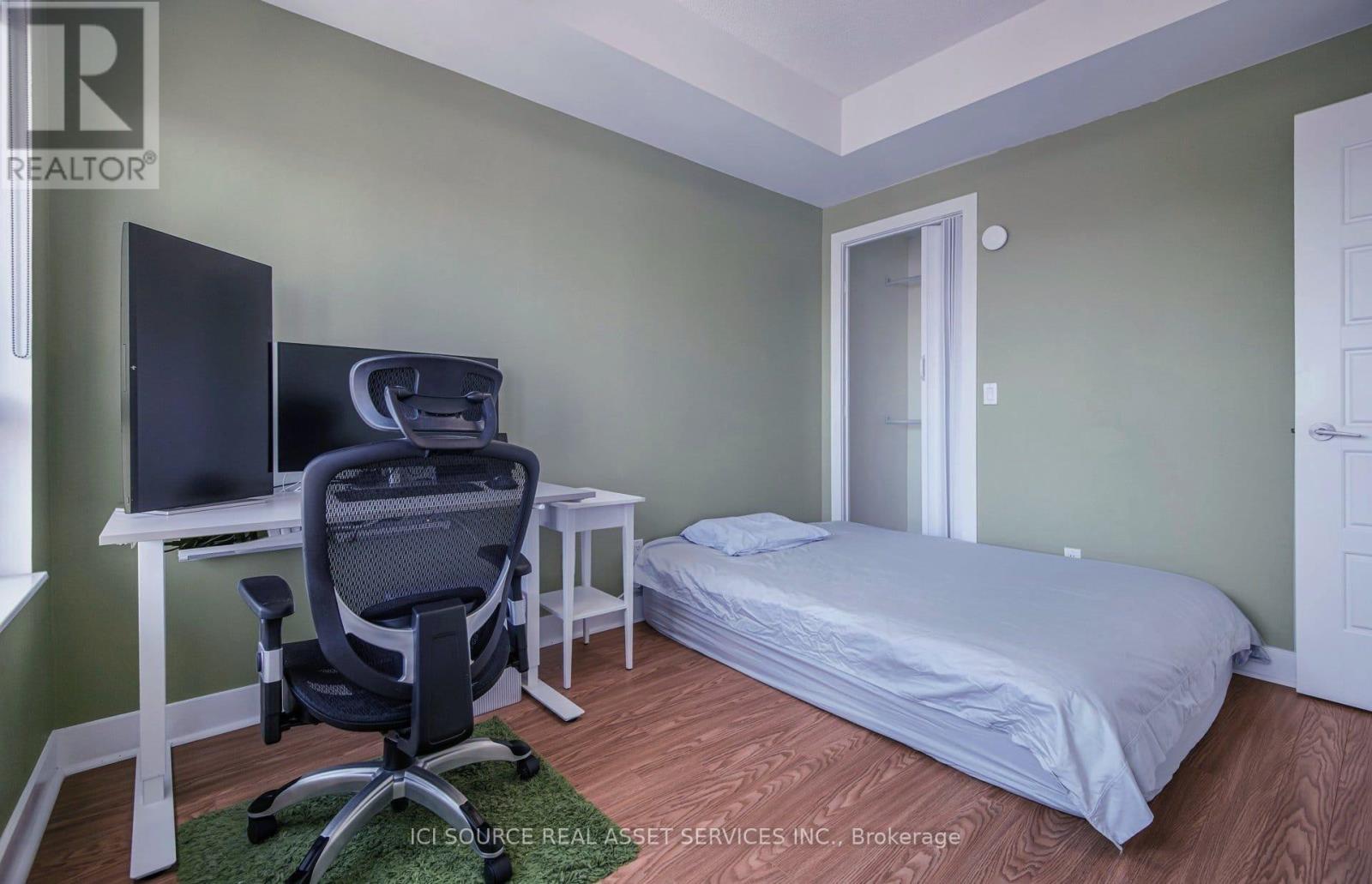 2303 - 28 Linden Street, Toronto, Ontario M4Y 0A4 - Photo 12 - C12989140